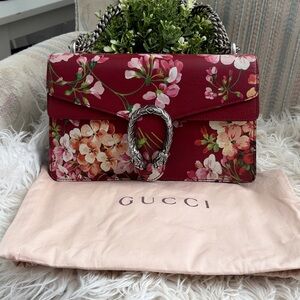 🩷Gucci Dionysus Medium Floral Red Double Flap Bag🩷Perfect Spring bag!🩷